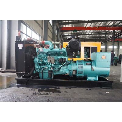 150kw東方紅柴油發(fā)電機(jī)組-東方紅6缸柴油機(jī)LR6M3L-D柴油發(fā)電機(jī)組,缸徑/行程：110/125mm,柴油發(fā)電機(jī)組水冷發(fā)動機(jī)功率155KW,柴油發(fā)電機(jī)組配套馬拉松斯坦福發(fā)電機(jī)。廠價直銷歡迎選購：13773399855。