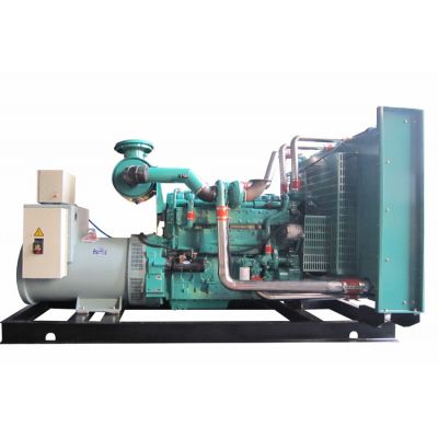 550kw重慶康明斯柴油發電機組-重慶康明斯6缸柴油機QSKTAA19-G4 NR2柴油發電機組,缸徑/行程：159/159mm,柴油發電機組水冷發動機功率634KW,柴油發電機組配套馬拉松斯坦福發電機。廠價直銷歡迎選購：13773399855。