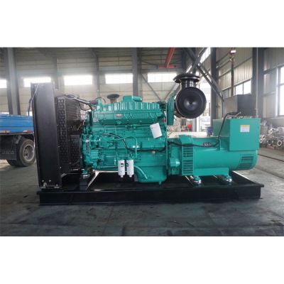 300kw重慶康明斯柴油發(fā)電機(jī)組-重慶康明斯6缸柴油機(jī)NTA855-G4柴油發(fā)電機(jī)組,缸徑/行程：140/152mm,柴油發(fā)電機(jī)組水冷發(fā)動(dòng)機(jī)功率351KW,柴油發(fā)電機(jī)組配套馬拉松斯坦福發(fā)電機(jī)。廠價(jià)直銷歡迎選購(gòu)：13773399855。